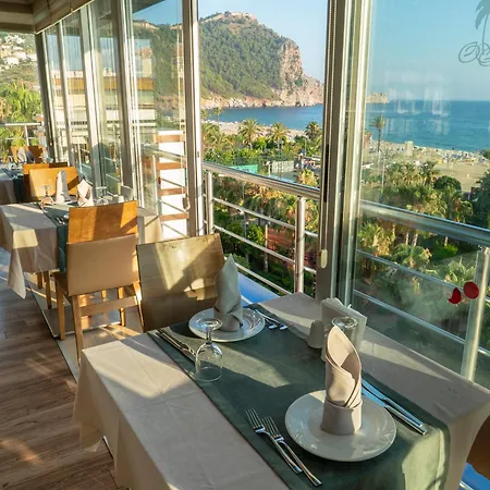 Gardenia Resort 4*